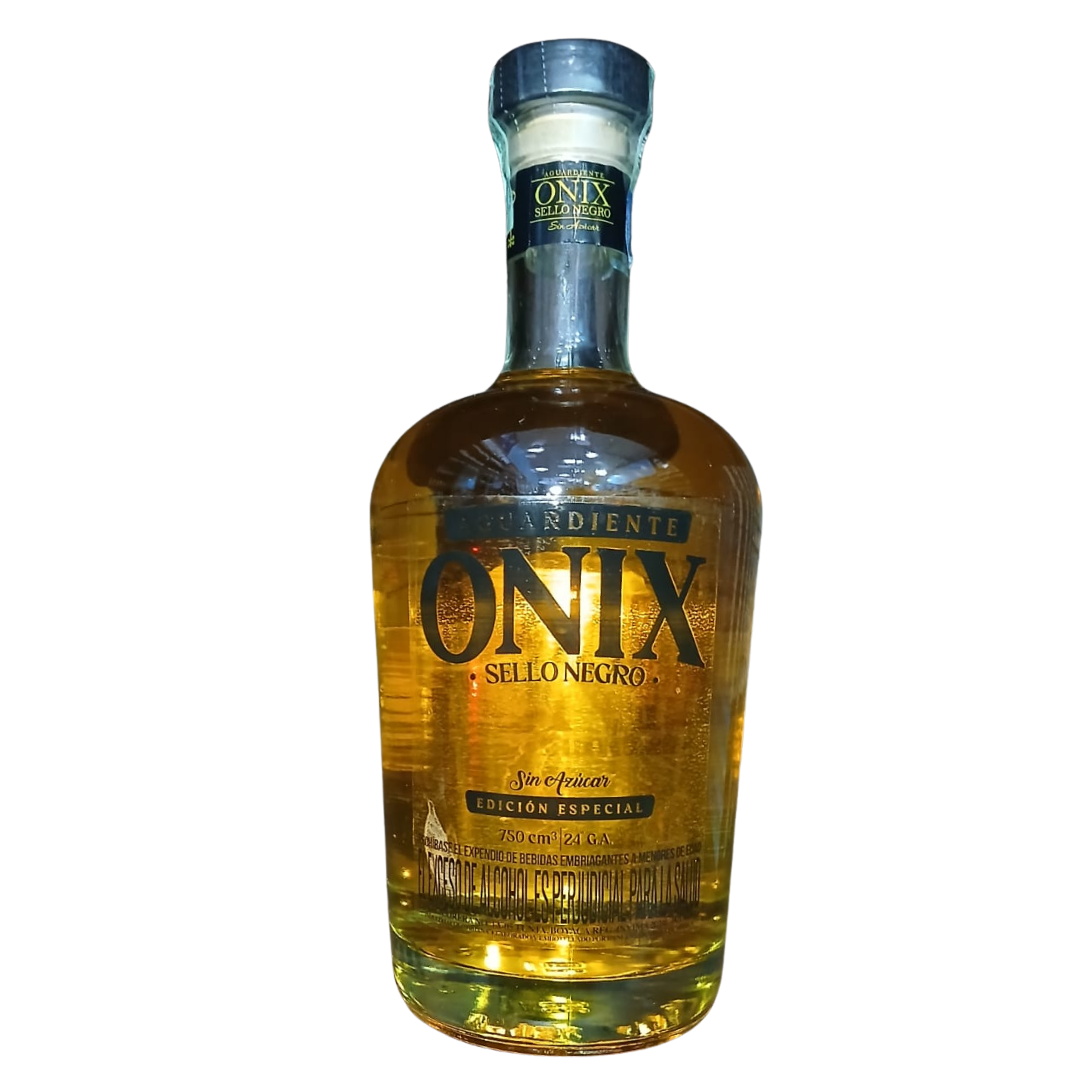 AGUARDIENTE ONIX SELLO NEGRO BT CJ*12